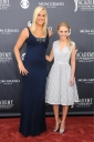 972351267_AnnaSophiaRobb_46thAnnualAcademyOfCountryMusicAwardsApril32011_CFF3_122_482lo.jpg