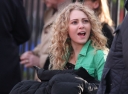 Dateiname=AnnaSophiaRobb_FilmingascenefortheCarrieDiariesinNewYorkMarch282012_By_oTTo16.jpg
Dateigröße=510KB
Abmessungen: 2682x1990
hinzugefügt am: 28. März 2012 AnnaSophiaRobb_FilmingascenefortheCarrieDiariesinNewYorkMarch282012_By_oTTo16.jpg