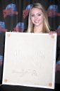 AnnaSophiaRobb_VisitsPlanetHollywoodTimesSquareApril62011_By_oTTo33.jpg