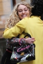 Preppie_Anna_Sophia_Robb_on_The_Carrie_Diaries_set_12.jpg