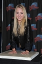 Tikipeter_AnnaSophia_Robb_visits_Planet_Hollywood_006.jpg