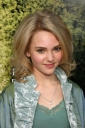 annasophia-robb-the-reaping-premiere018.jpg